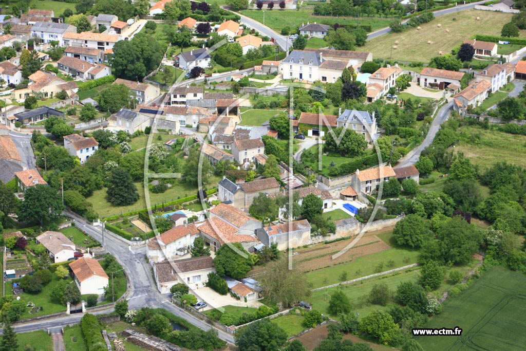 Photo arienne de Ciss (Puy-Lonchard)