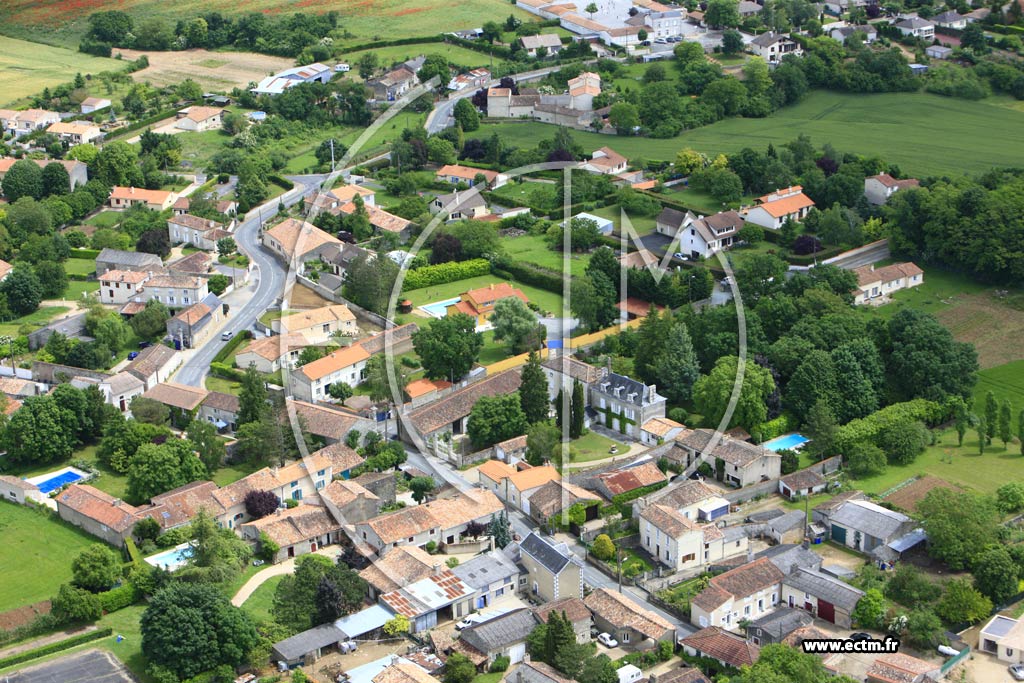 Photo arienne de Ciss (Puy-Lonchard)