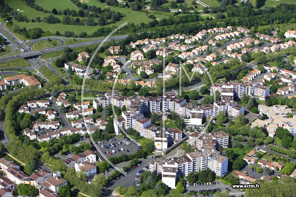 Photo arienne de Poitiers (Beaulieu)