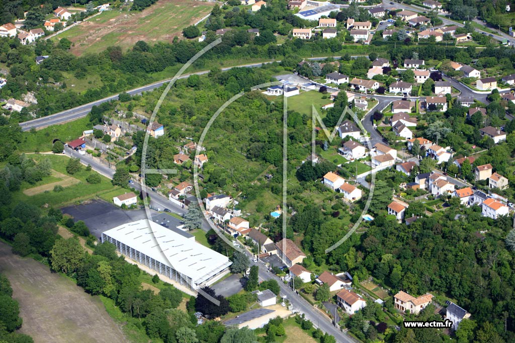 Photo arienne de Poitiers (Montmidi)