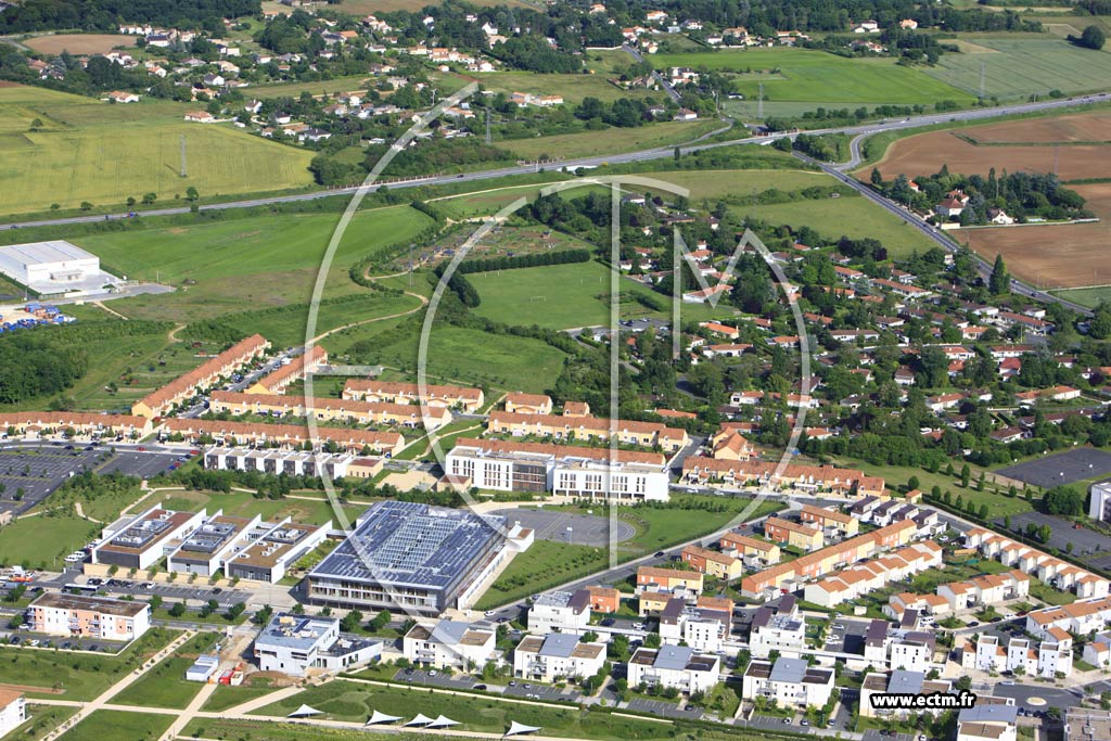 Photo arienne de Poitiers (Saint Eloi)