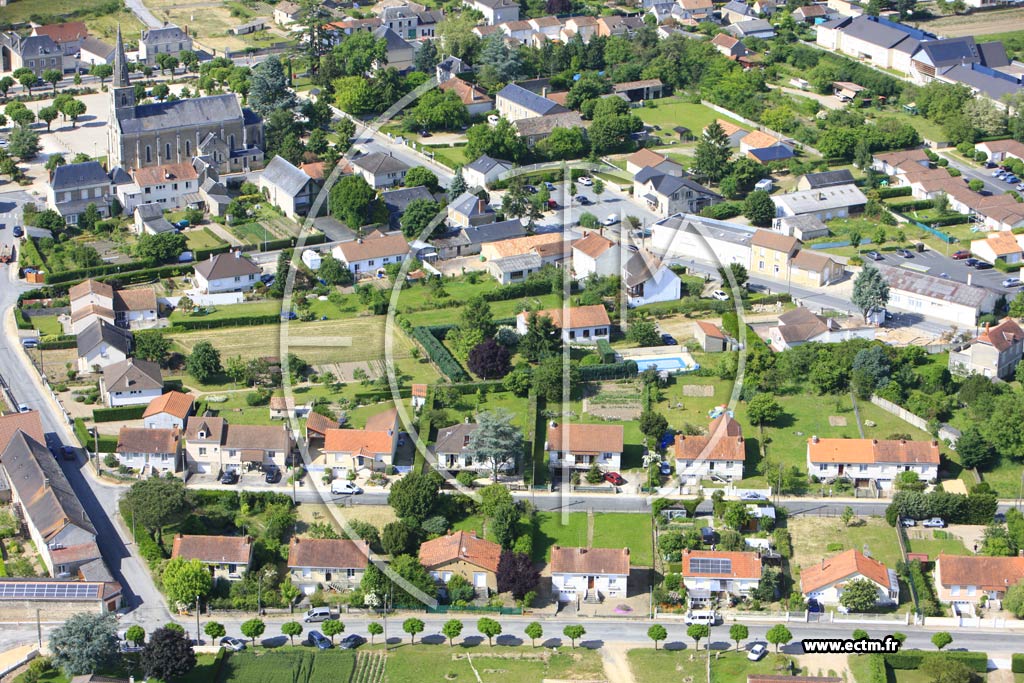 Photo arienne de Vouneuil-sur-Vienne (Centre)