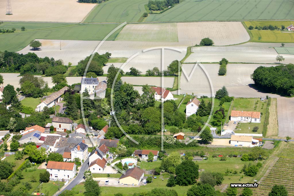 Photo arienne de Vouneuil-sur-Vienne (Montgam)