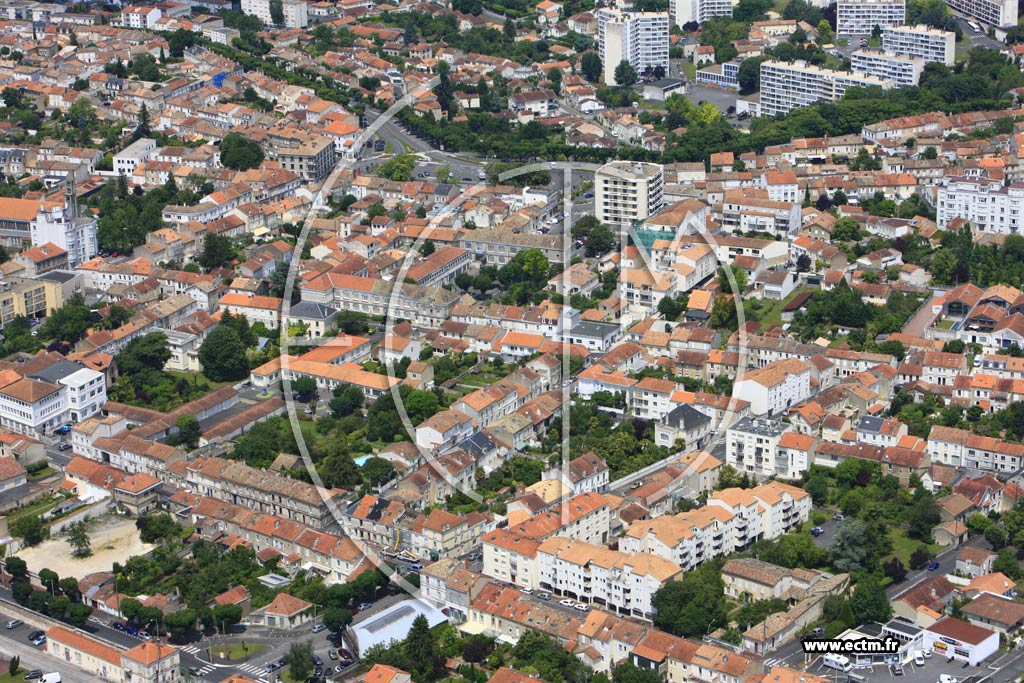 Photo arienne de Angoulme (Gatine-Casernes)