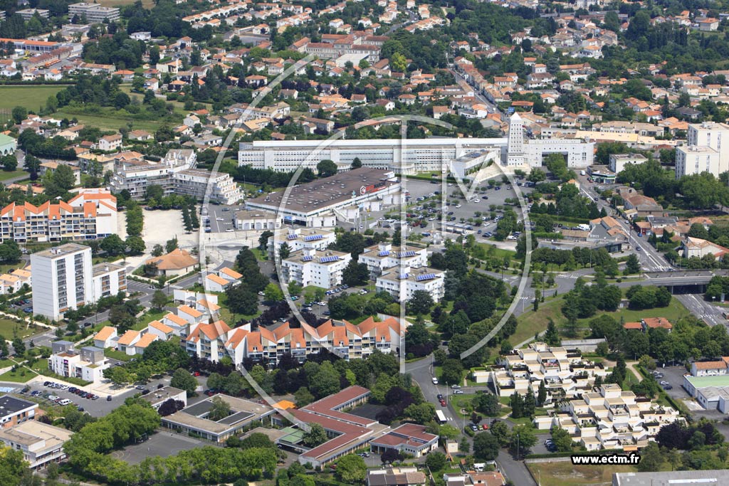 Photo arienne de Angoulme (Ma Campagne-Jean Moulin)