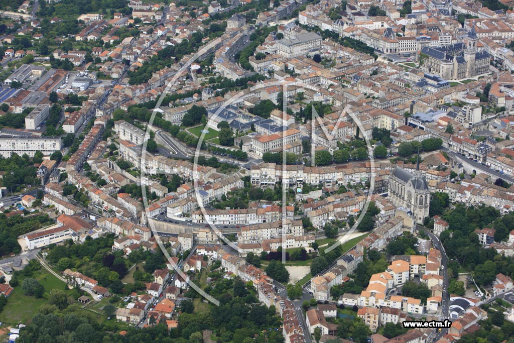 Photo arienne de Angoulme (Plateau)