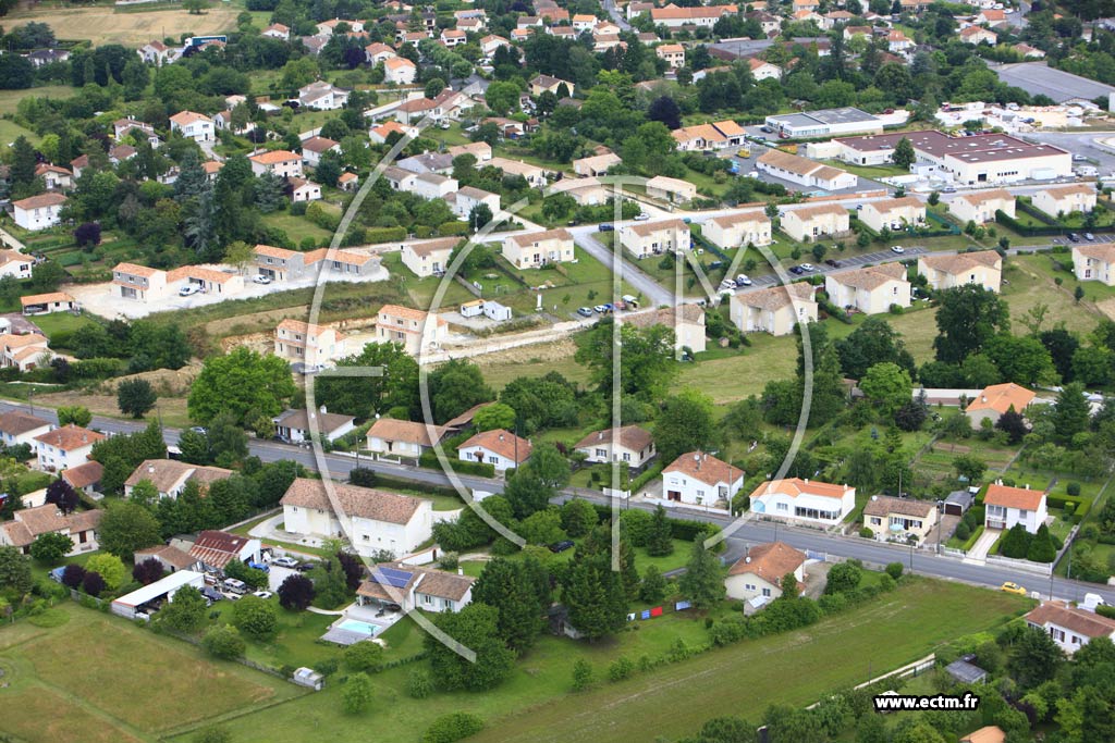 Photo arienne de Magnac-sur-Touvre (Bellevue)