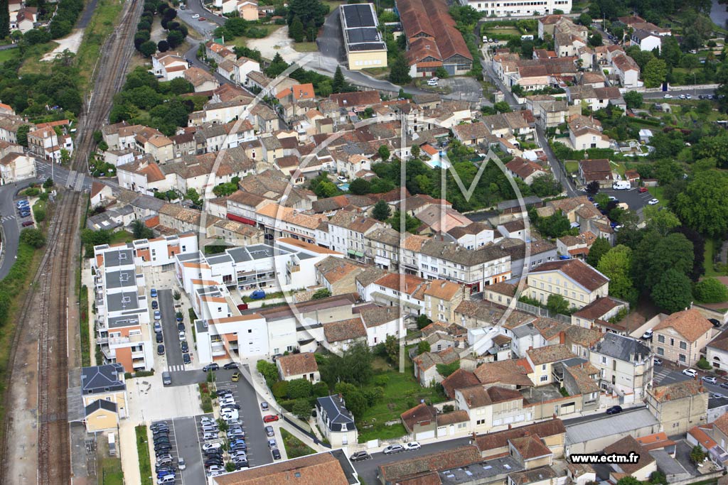 Photo arienne de Ruelle-sur-Touvre