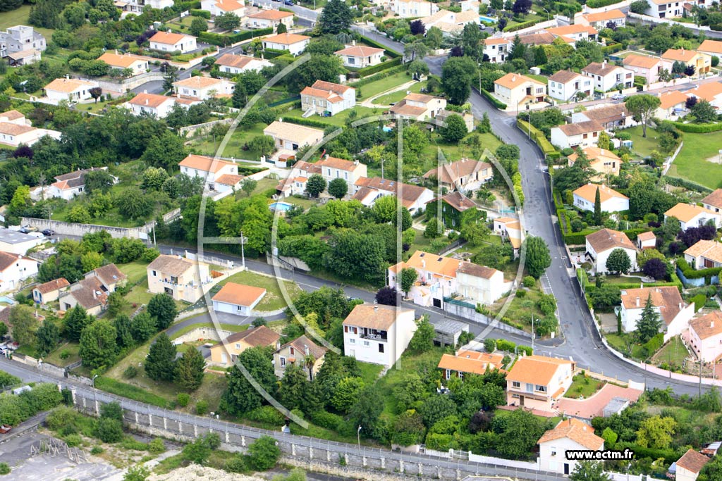 Photo arienne de Ruelle-sur-Touvre (Gond Pontouvre)