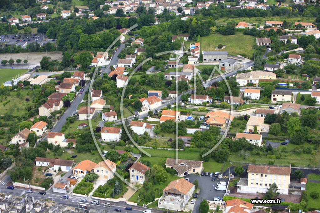 Photo arienne de Ruelle-sur-Touvre (Grands Champs)