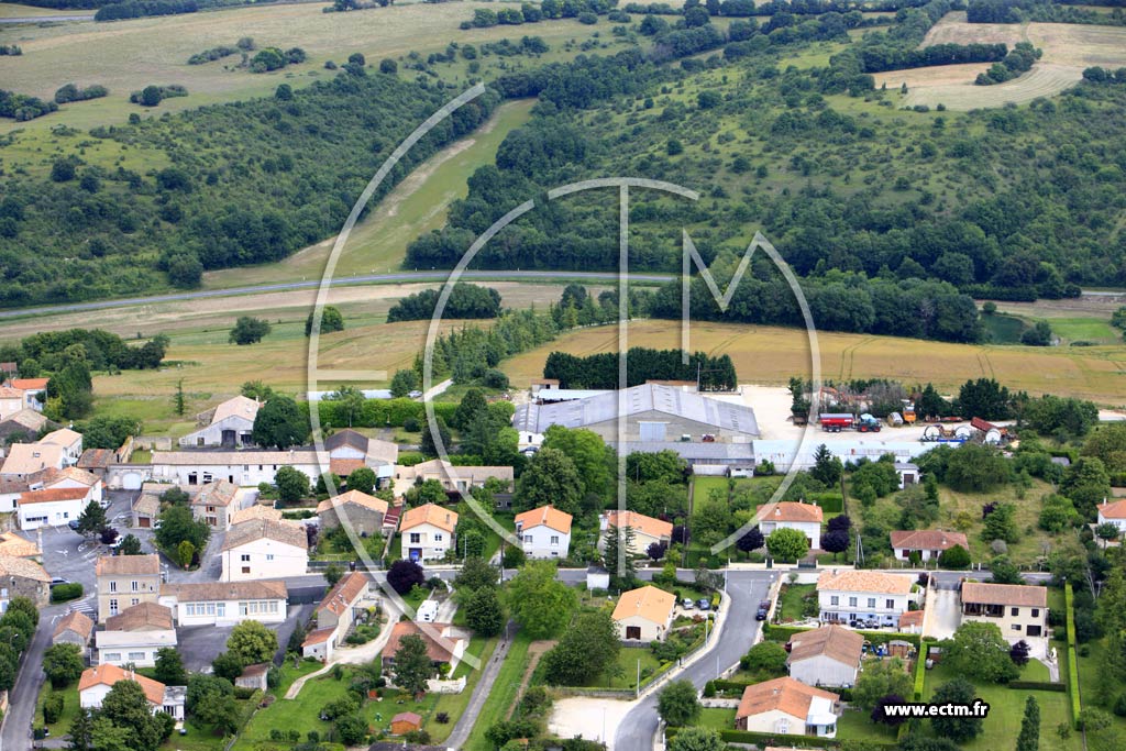 Photo arienne de Ruelle-sur-Touvre (Les Riffauds)