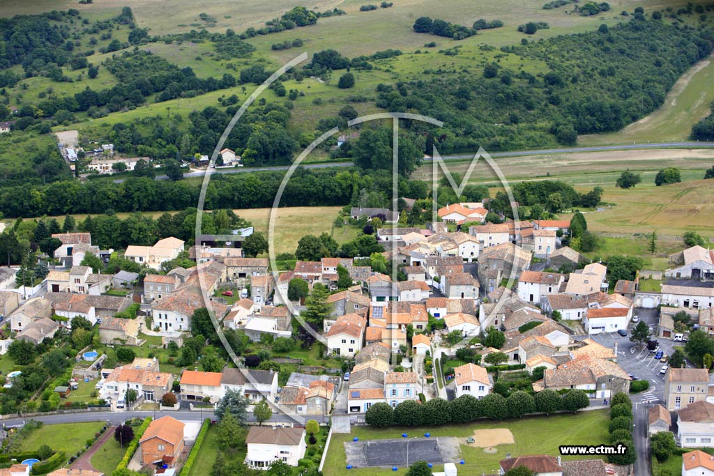 Photo arienne de Ruelle-sur-Touvre (Les Riffauds)