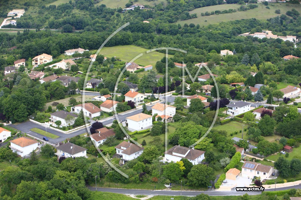 Photo arienne de Ruelle-sur-Touvre (Les Riffauds)