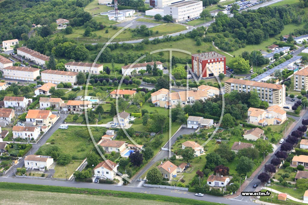 Photo arienne de Ruelle-sur-Touvre (Vesingarde)