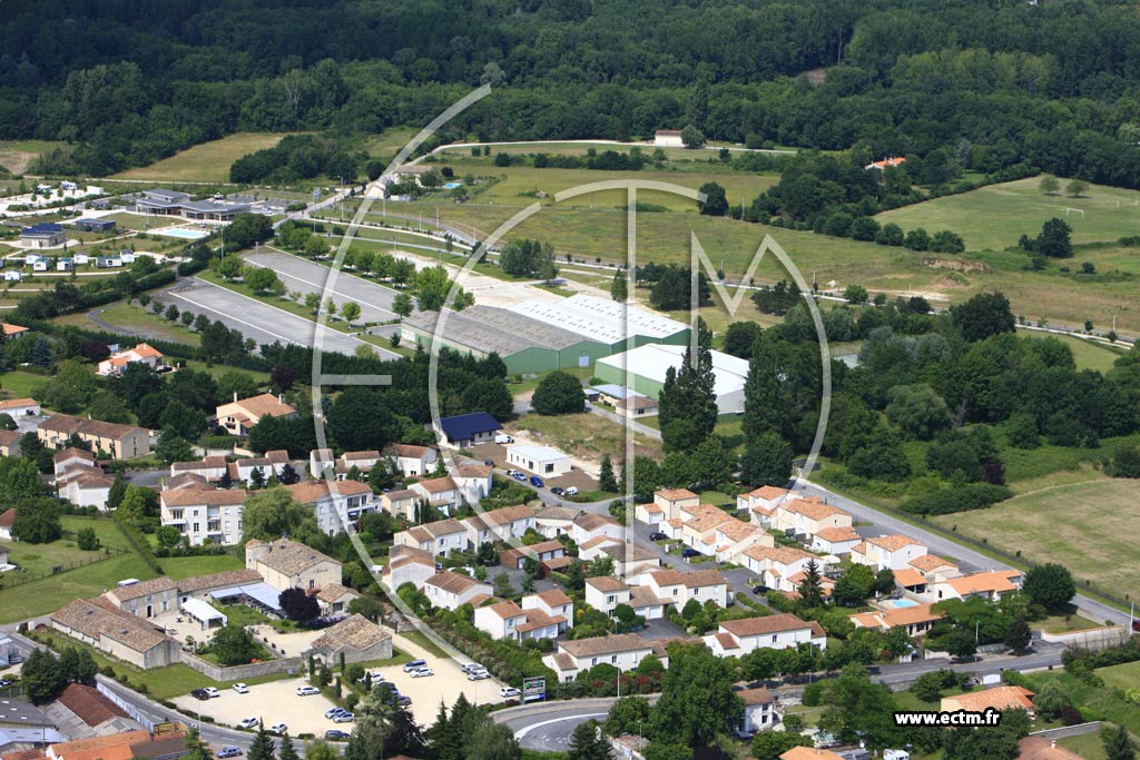 Photo arienne de Saint-Yrieix-sur-Charente (Nord Centre)