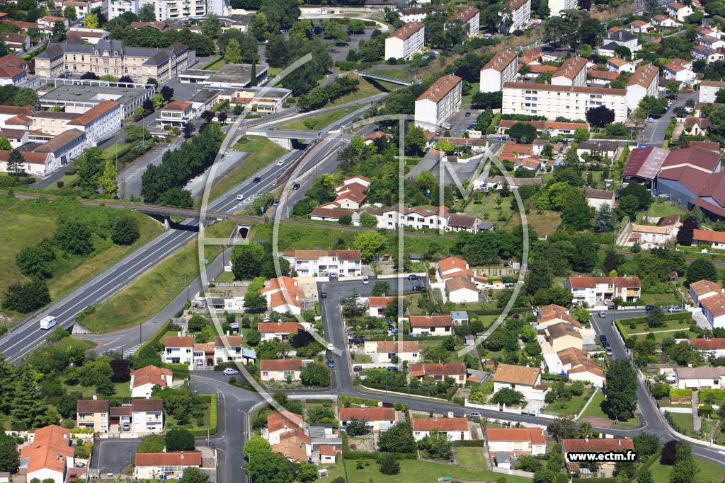 Photo arienne de Chteaubernard (Barbezieux)