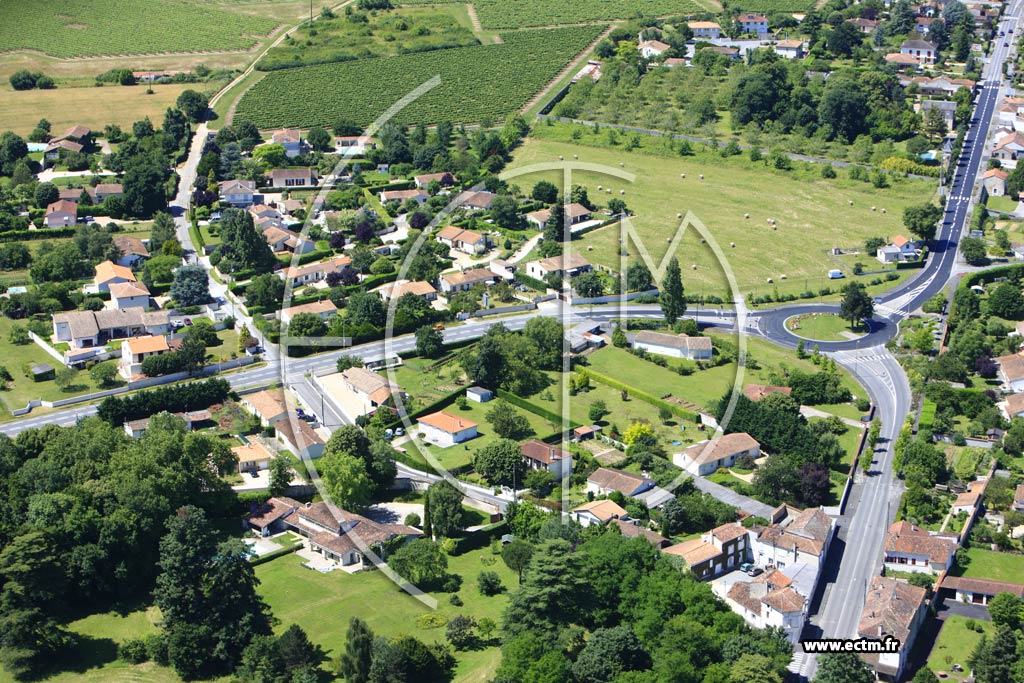 Photo arienne de Cognac (Saint-Jacques)