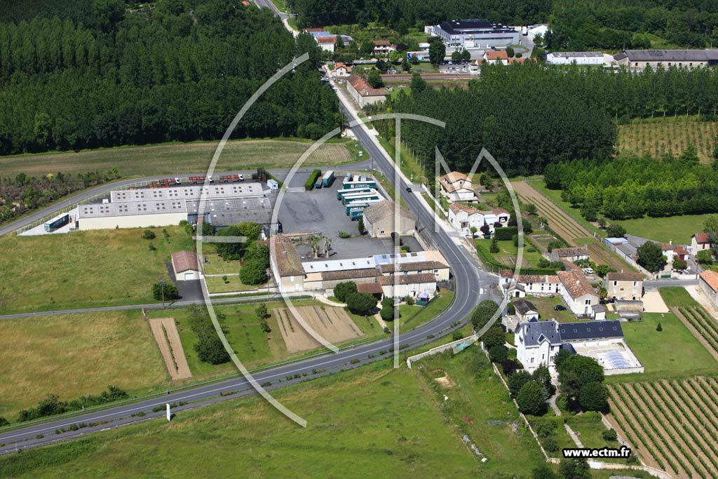 Photo arienne de Mainxe (Le Bout des Ponts)