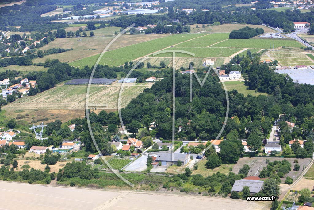 Photo arienne de Basse-Goulaine (Les Landes de la Ple)