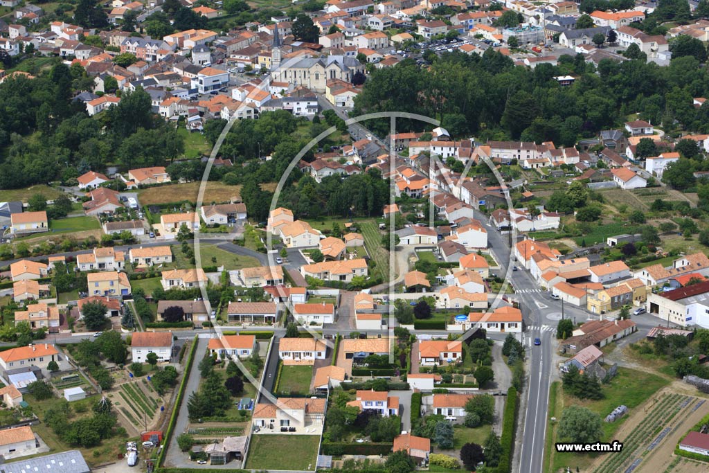 Photo arienne de Pont-Saint-Martin (La Croix Billaud)