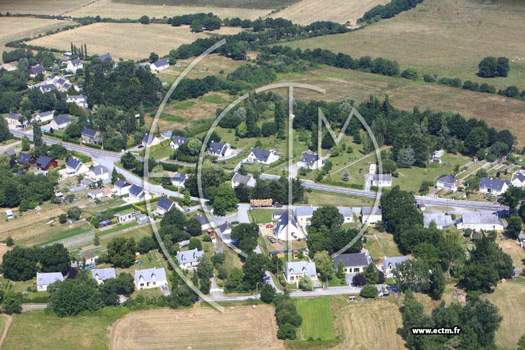 Photo arienne de Sainte-Reine-de-Bretagne (Cuziac)