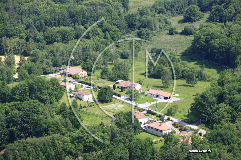Photo arienne de Saint-Jouvent (Neuvillas)