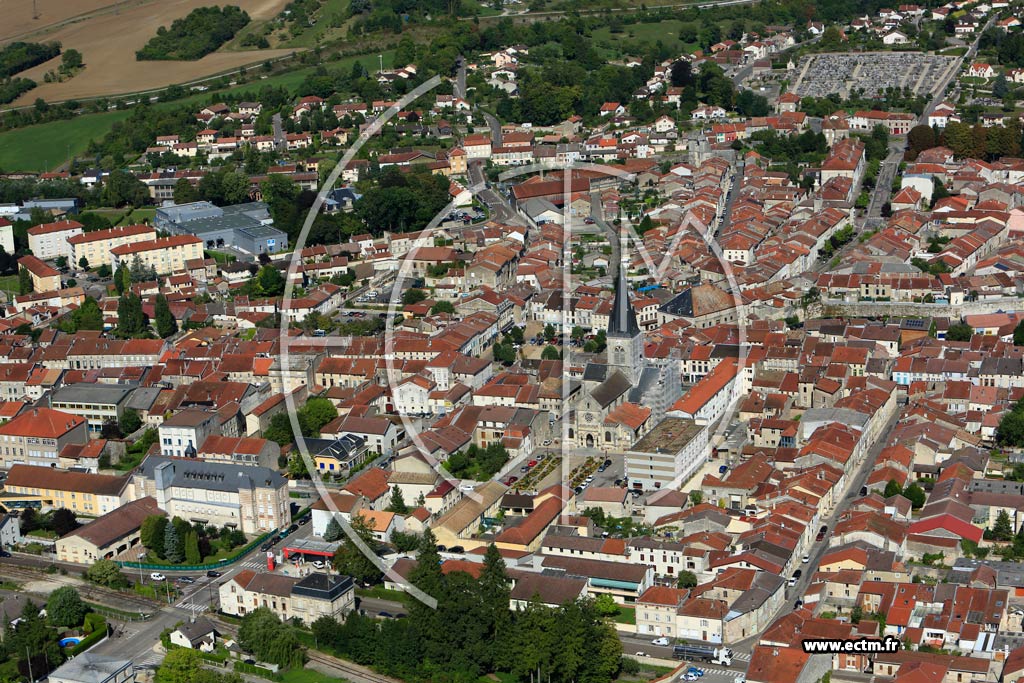 Photo arienne de Ligny-en-Barrois (Centre Ville)