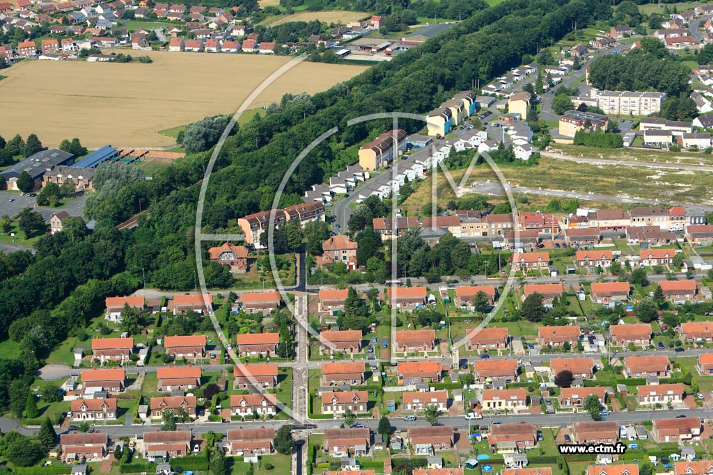 Photo arienne de Bully-les-Mines (Quartier de la Cit de la Libert)