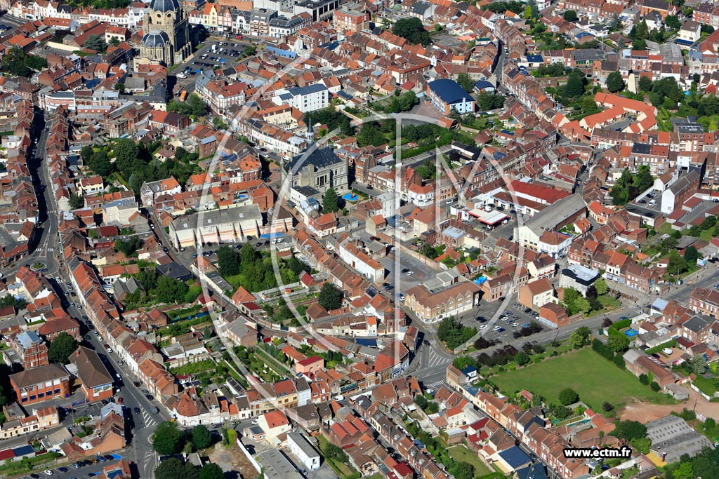 Photo arienne de Hnin-Beaumont (Quartier de l'Eglise Saint-Martin)