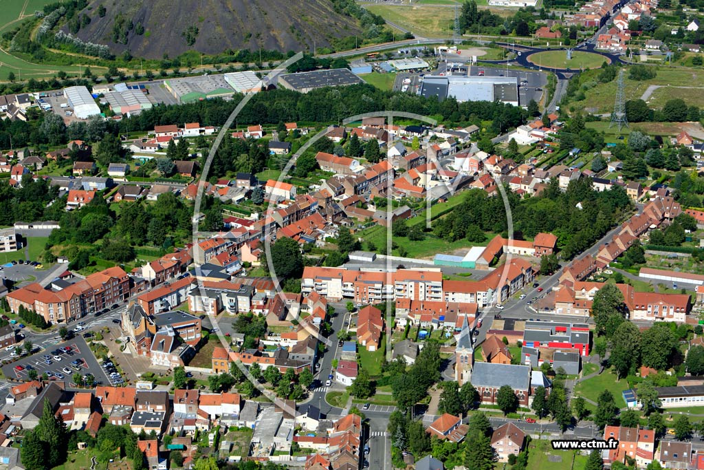 Photo arienne de Mricourt (Quartier des Rues Ferrer et 1er Mai)