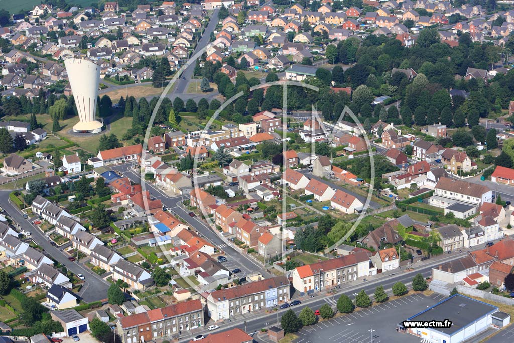 Photo arienne de Nux-les-Mines (Quartier du Chteau d'Eau)