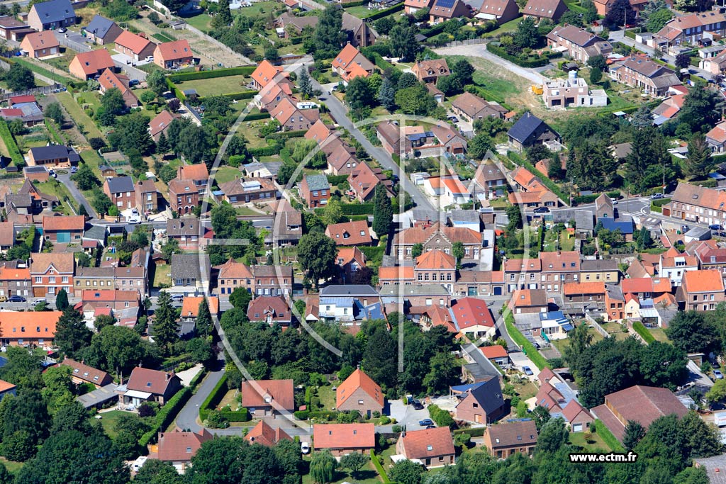 Photo arienne de Phalempin (Quartier de la Rue du Gnral De Gaulle)