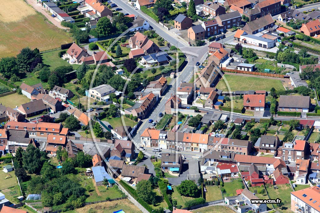 Photo arienne de Phalempin (Quartier de la Rue du Gnral De Gaulle)