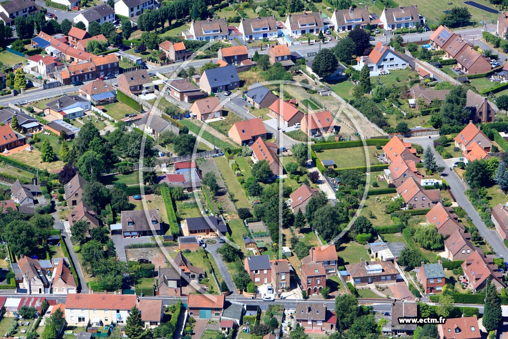 Photo arienne de Phalempin (Quartier de la Rue du Gnral De Gaulle)