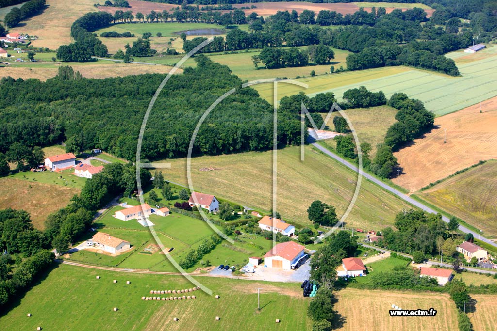 Photo arienne de Burgnac (Les Landes)