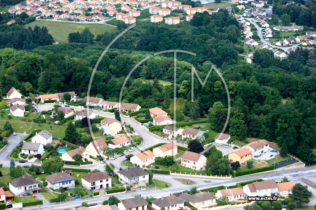 Photo arienne de Le Palais-sur-Vienne (Les Terrasses)