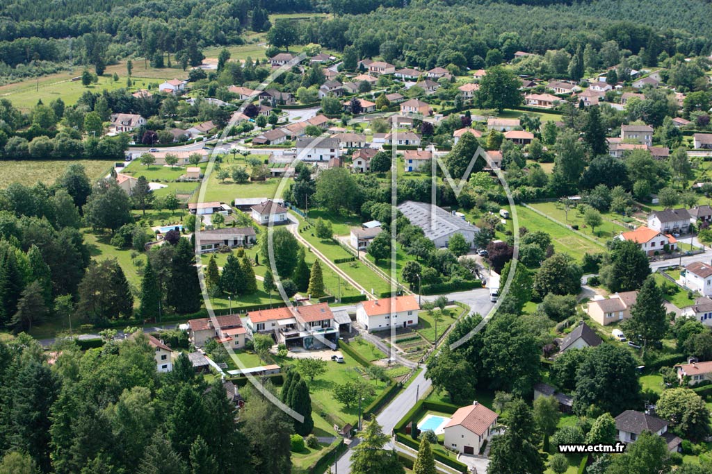 Photo arienne de Saint-Priest-Taurion (La Martinerie)