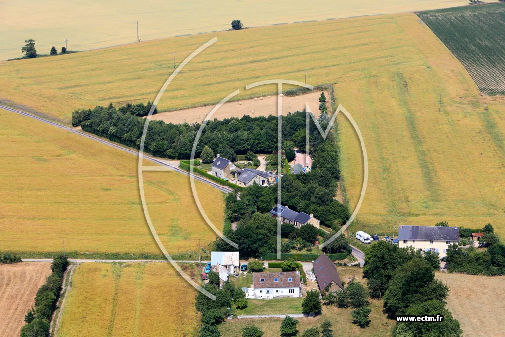 Photo arienne de Banneville-sur-Ajon (La Fterie)