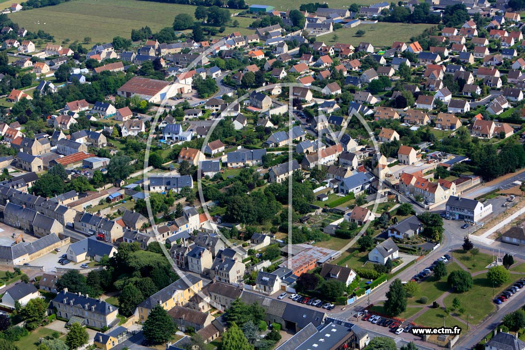 Photo arienne de Bretteville-l'Orgueilleuse (Quartier de la Rue de Bayeux)