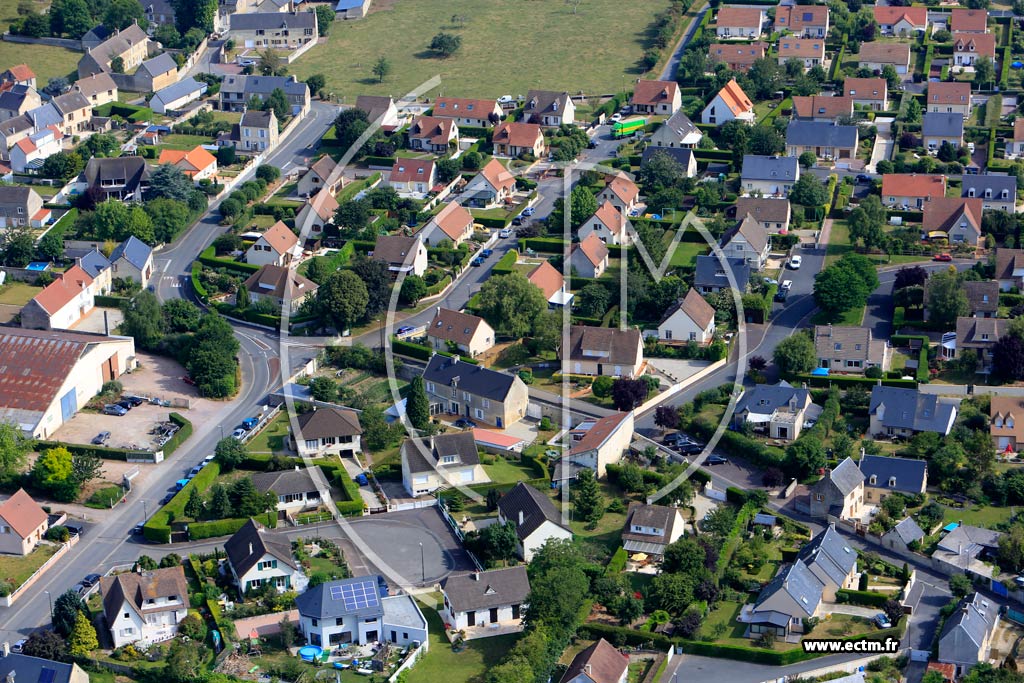 Photo arienne de Bretteville-l'Orgueilleuse (Quartier de la Rue de Bayeux)