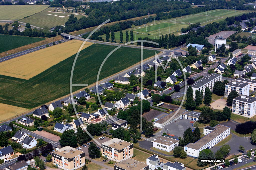 Photo arienne de Saint-Germain-la-Blanche-Herbe