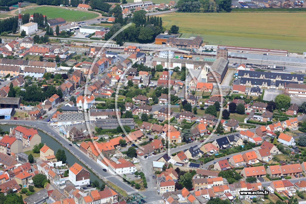 Photo arienne de Bourbourg (Quartier de la Gare)