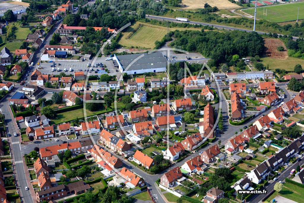 Photo arienne de Longuenesse (Quartier de l'Htel de Ville)