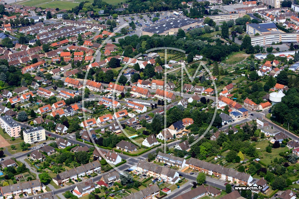 Photo arienne de Saint-Martin-au-Lart (Quartier de la Rue du Capitaine Revel)