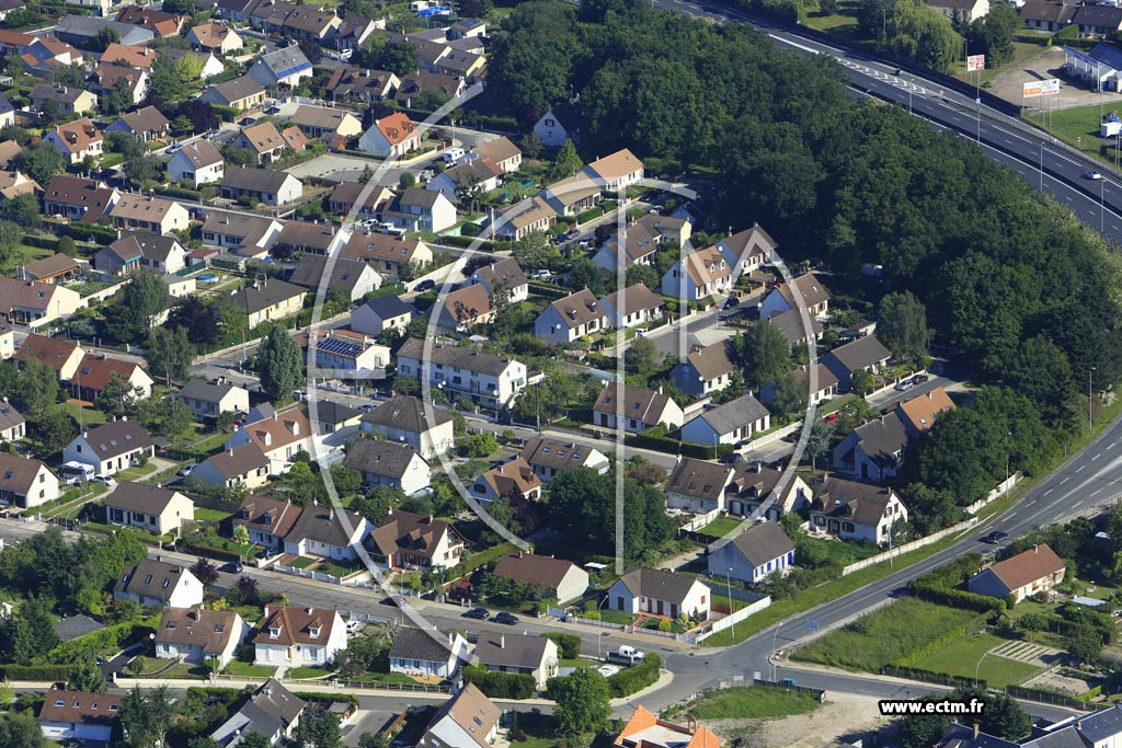 Photo arienne de Fleury-les-Aubrais (les Escures)