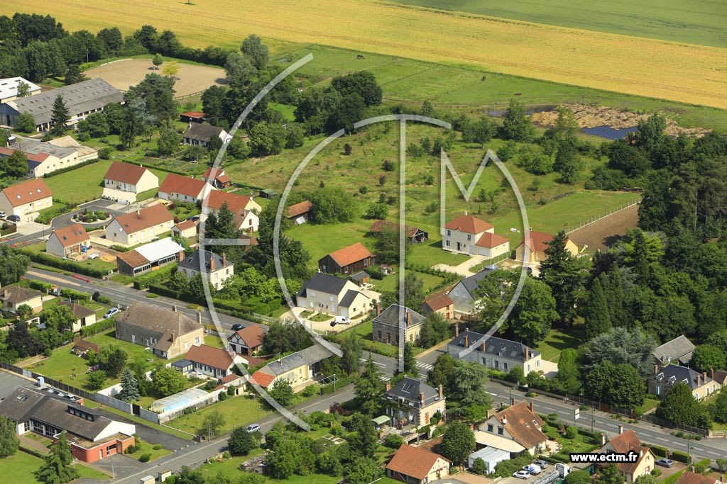 Photo arienne de Poilly-lez-Gien (la Barberie)