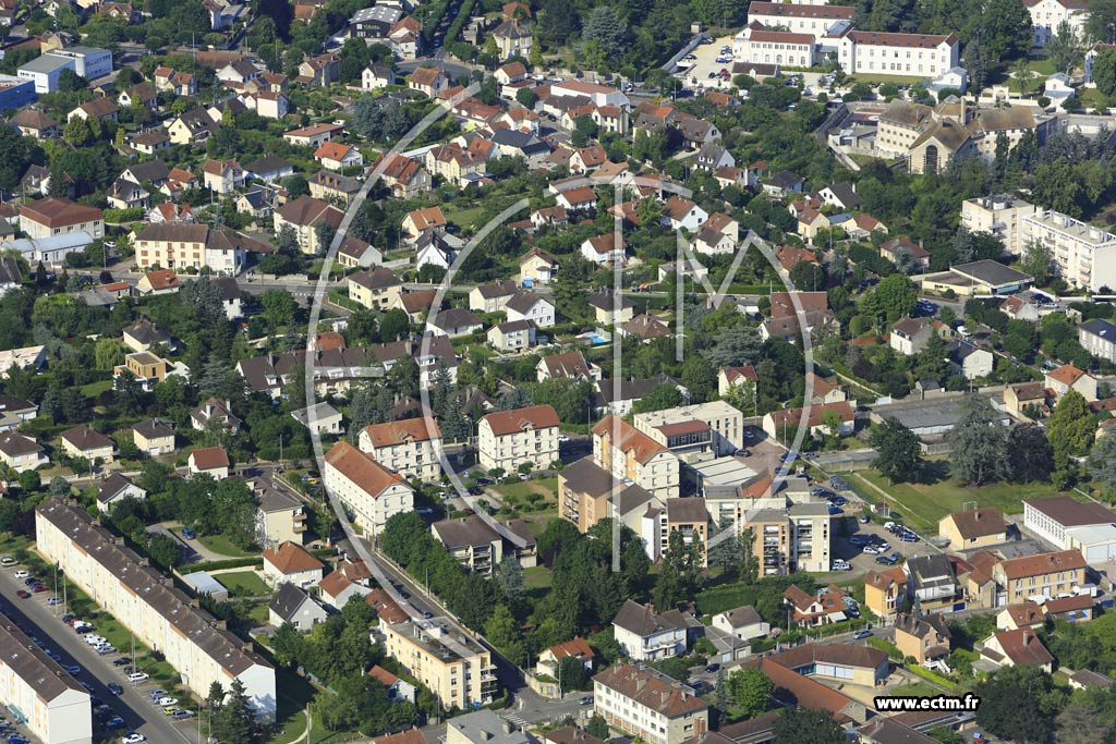 Photo arienne de Auxerre (Saint-Genevive)