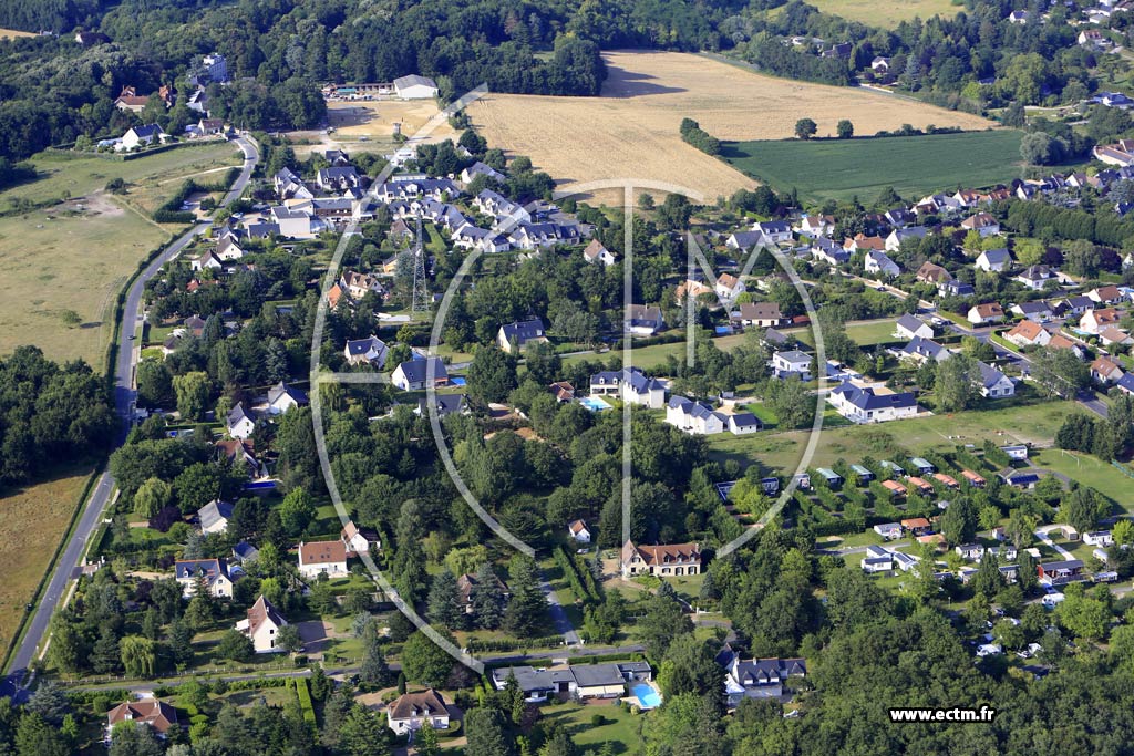 Photo arienne de Ballan-Mir (la Haute Lande)