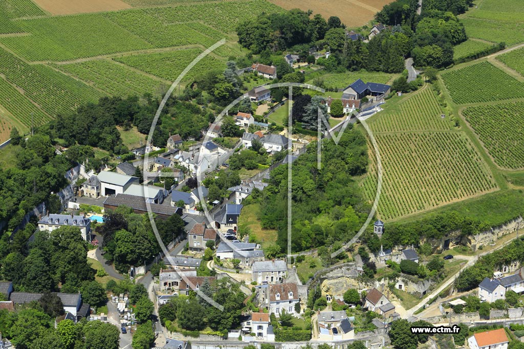 Photo arienne de Vouvray (la Croix Buise)