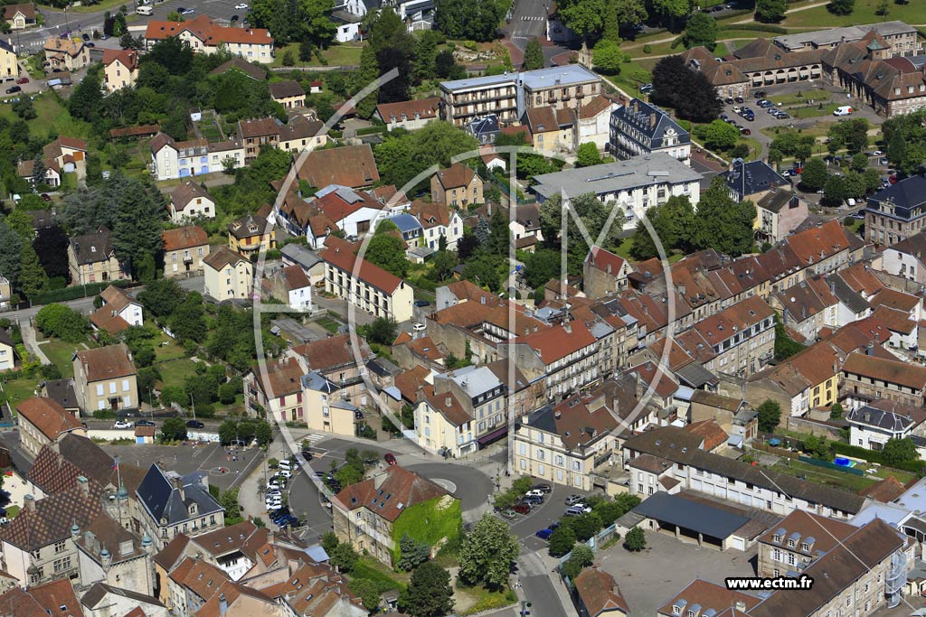 Photo arienne de Luxeuil-les-Bains (Centre-Ville)